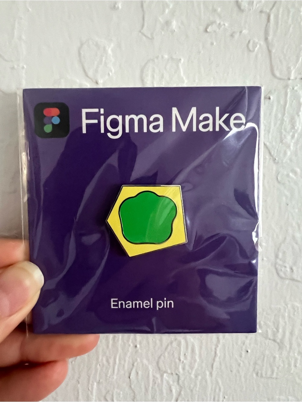 NEW Figma Enamel Pin - Picture 2 of 2